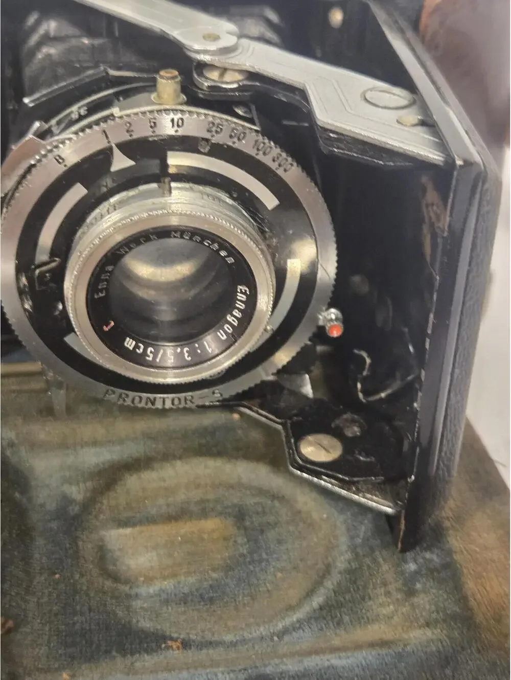 Vintage Royal 35 Folding 35mm Film Camera Black Enna Ennagon Prontor-S Case
